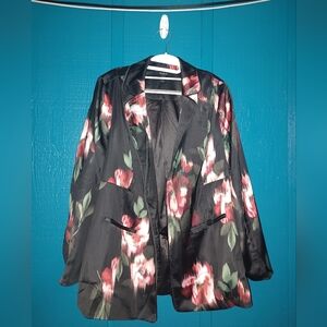 Womens Torrid Black Floral Blazer Size 1
